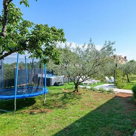 Josipa With Whirlpool * Poreč