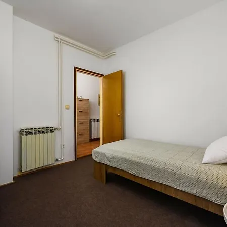 Apartman Josipa With Whirlpool Poreč