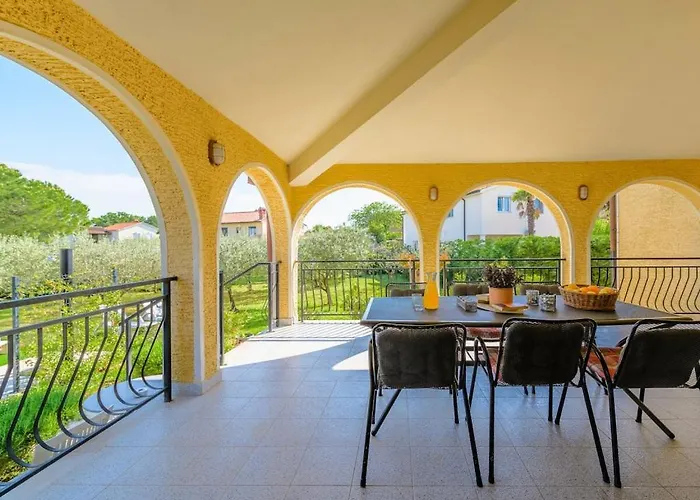 Διαμέρισμα Josipa With Whirlpool *